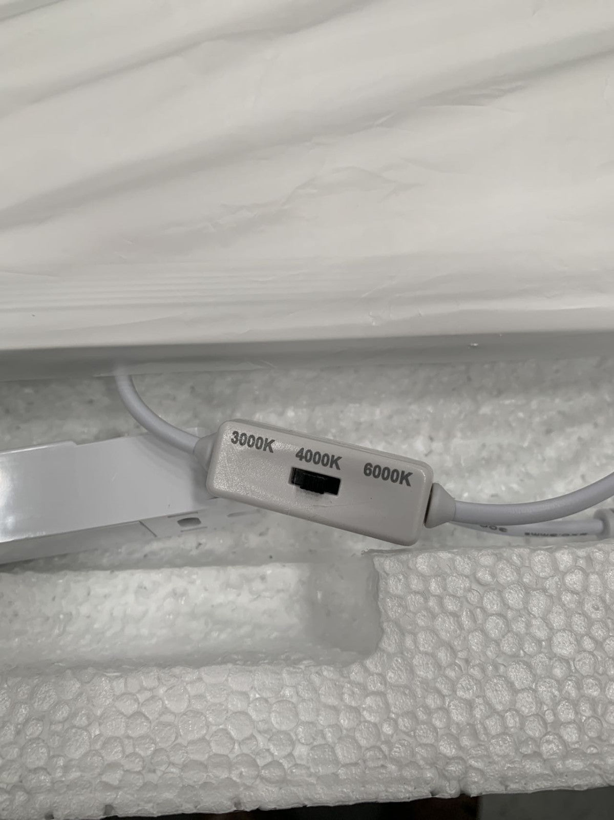 Háttérvilágítású LED panel – 600 × 600 mm, 40 W, 3000 / 4000 / 6000 K
